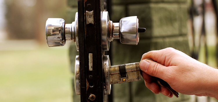 front door latch repair Country Club